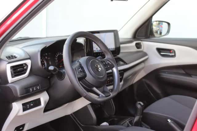 Suzuki Swift (2026) thumbnail 4