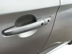 Suzuki Swift (2025) thumbnail 26