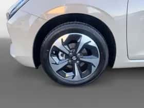 Suzuki Swift (2026) thumbnail 9