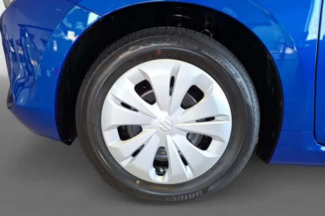 Suzuki Swift (2025) thumbnail 14