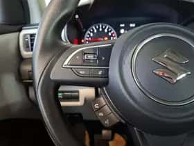 Suzuki Swift (2025) thumbnail 17