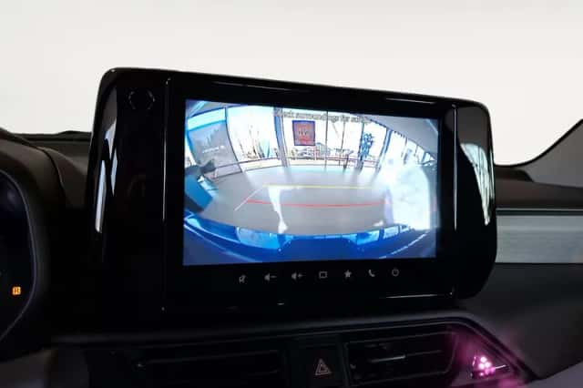 Suzuki Swift (2025) thumbnail 21