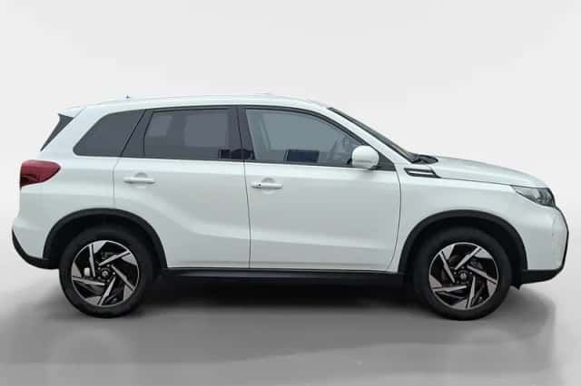 Suzuki Vitara (2025) thumbnail 3