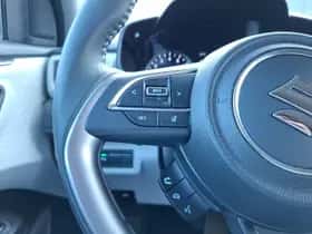 Suzuki Swift (2025) thumbnail 15