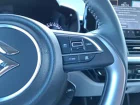 Suzuki Swift (2025) thumbnail 16