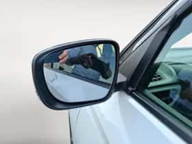 Suzuki Swift (2025) thumbnail 21