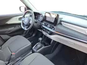 Suzuki Swift (2025) thumbnail 9