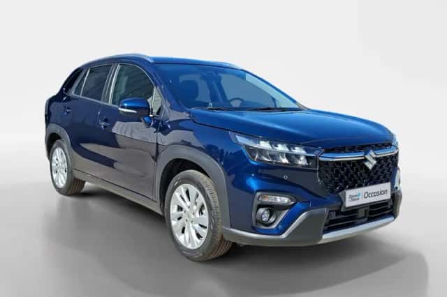 Suzuki S-Cross (2023) thumbnail 4