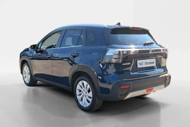 Suzuki S-Cross (2023) thumbnail 5