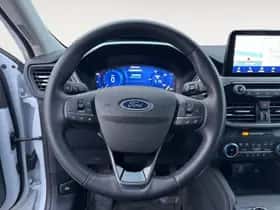 Ford Kuga (2022) thumbnail 12