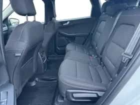 Ford Kuga (2022) thumbnail 23
