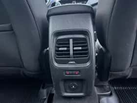 Ford Kuga (2022) thumbnail 25