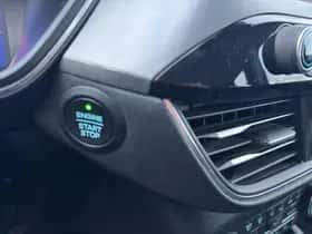Ford Kuga (2022) thumbnail 9