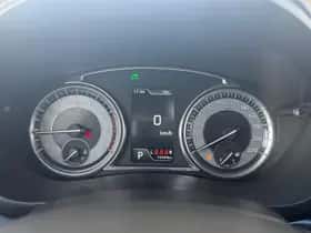 Suzuki S-Cross (2024) thumbnail 17