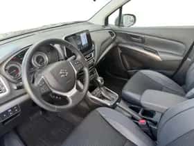 Suzuki S-Cross (2024) thumbnail 10