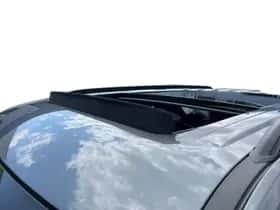 Ford Explorer (2022) thumbnail 2