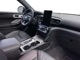 Ford Explorer (2022) thumbnail 11