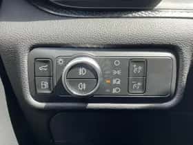 Ford Explorer (2022) thumbnail 17