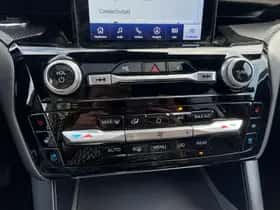 Ford Explorer (2022) thumbnail 25