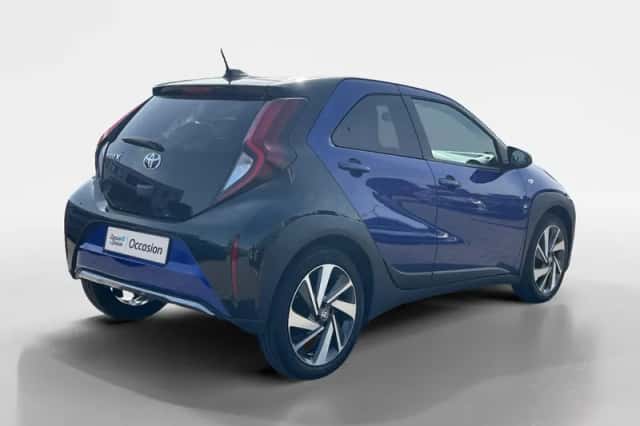 Toyota Aygo (2022) thumbnail 2