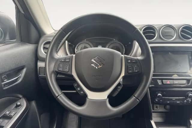 Suzuki Vitara (2024) thumbnail 13