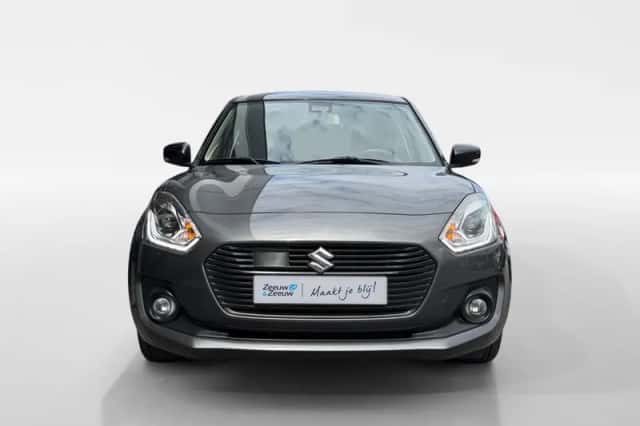 Suzuki Swift (2017) thumbnail 2
