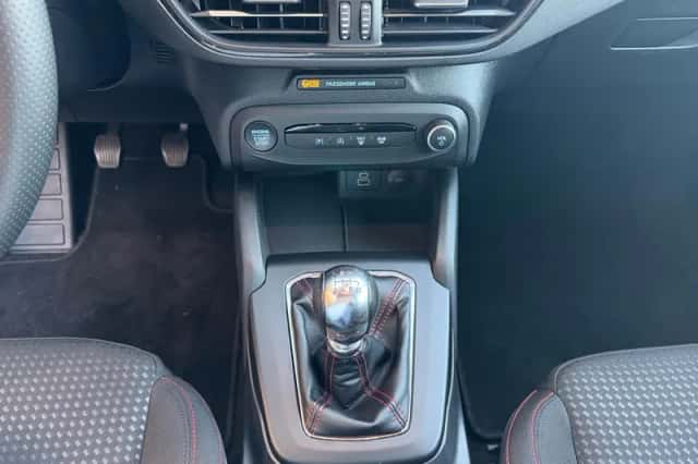 Ford Focus (2023) thumbnail 14