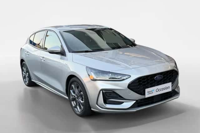 Ford Focus (2023) thumbnail 7