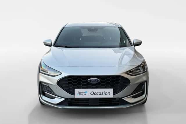 Ford Focus (2023) thumbnail 8