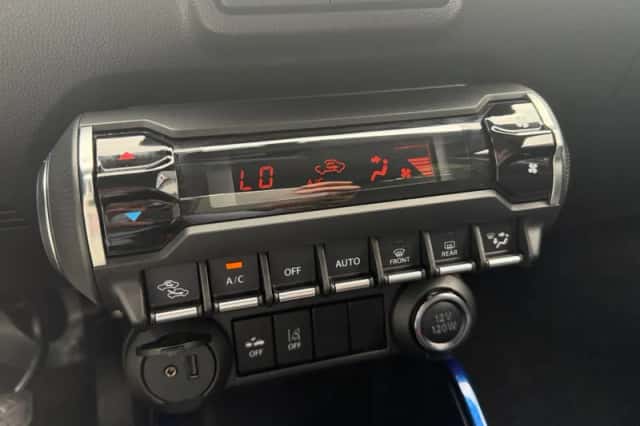 Suzuki Ignis (2024) thumbnail 12