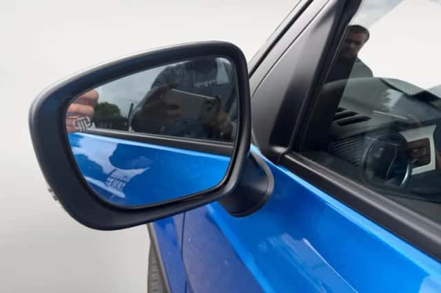 Suzuki Ignis (2024) thumbnail 9