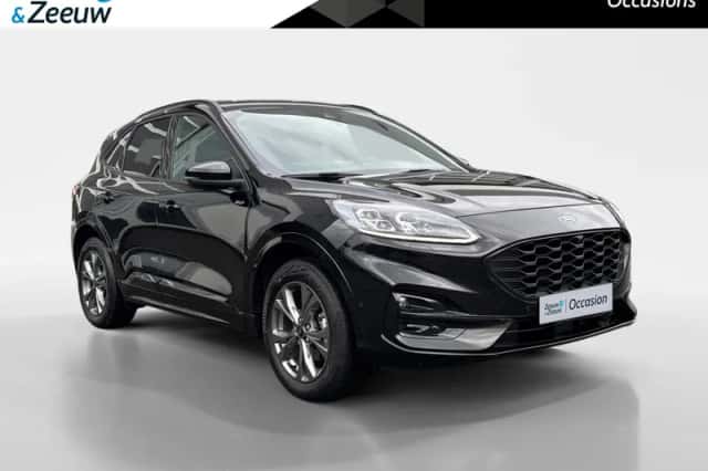 Ford Kuga (2023) thumbnail 1