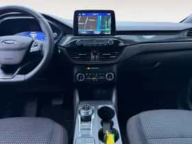 Ford Kuga (2023) thumbnail 11