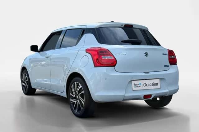 Suzuki Swift (2023) thumbnail 2