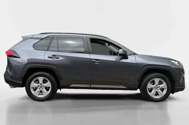 Toyota RAV4 (2021) thumbnail 6