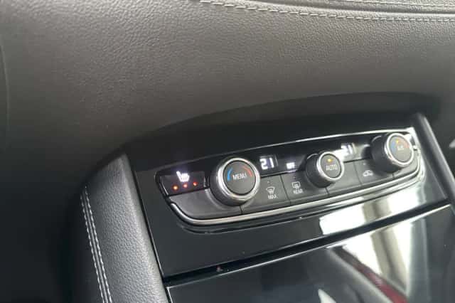 Opel Grandland X (2020) thumbnail 19