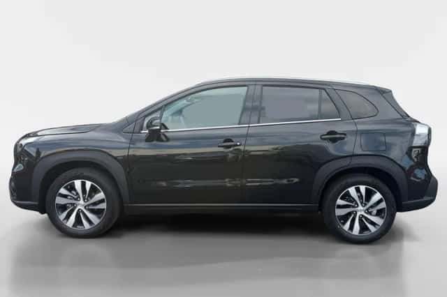 Suzuki S-Cross (2026) thumbnail 2