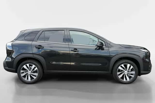 Suzuki S-Cross (2026) thumbnail 6