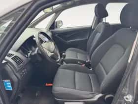 Hyundai ix20 (2011) thumbnail 8