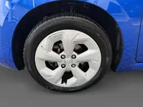 Suzuki Swift (2026) thumbnail 6