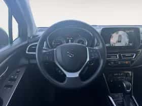 Suzuki S-Cross (2024) thumbnail 13