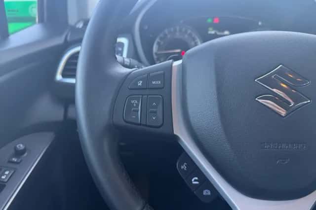 Suzuki S-Cross (2024) thumbnail 14