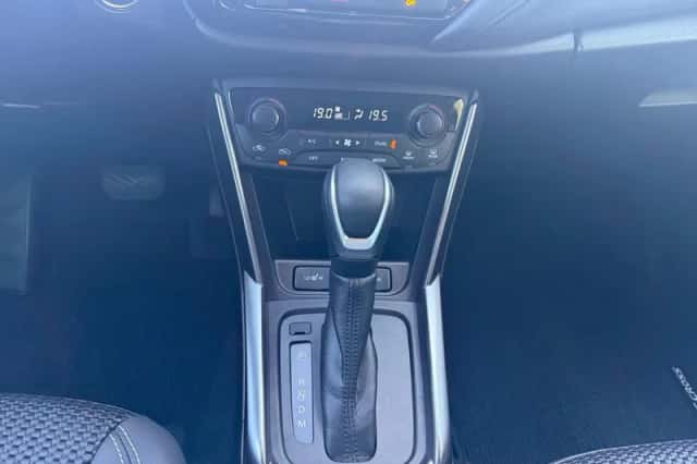 Suzuki S-Cross (2024) thumbnail 24