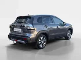 Suzuki S-Cross (2024) thumbnail 5