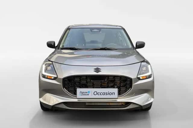 Suzuki Swift (2025) thumbnail 7