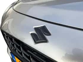 Suzuki Swift (2025) thumbnail 9