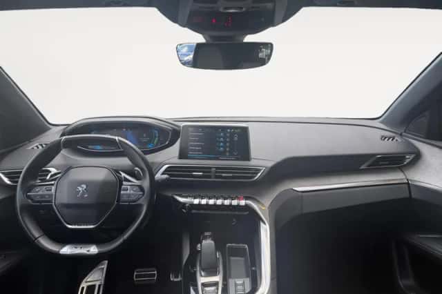 Peugeot 3008 (2020) thumbnail 11