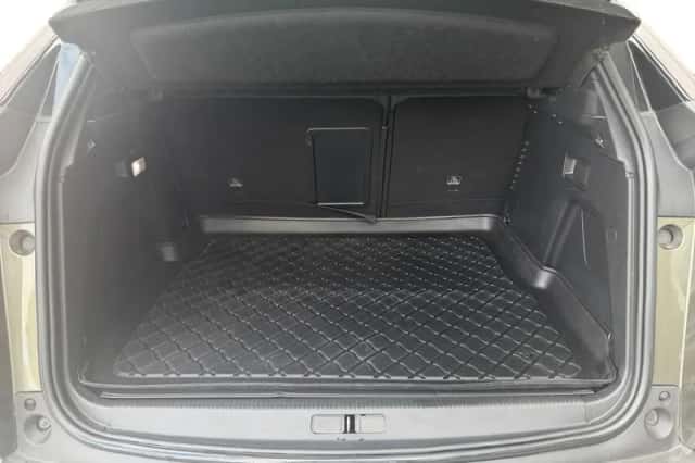 Peugeot 3008 (2020) thumbnail 29
