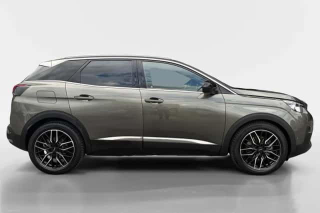 Peugeot 3008 (2020) thumbnail 6