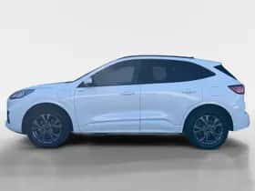 Ford Kuga (2023) thumbnail 2